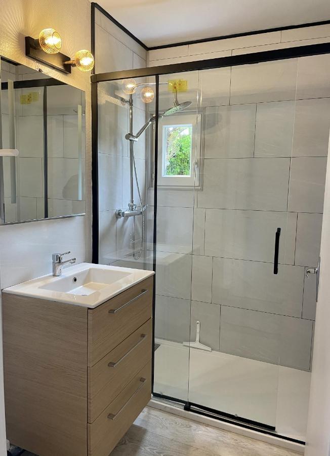 Appart 5 Pers - 500M De La Plage & Proche Thalasso Apartment Кабур Екстериор снимка